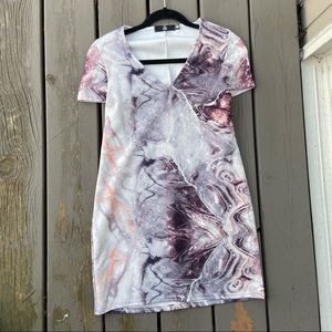 MISSGUIDED Marble Shift Dress